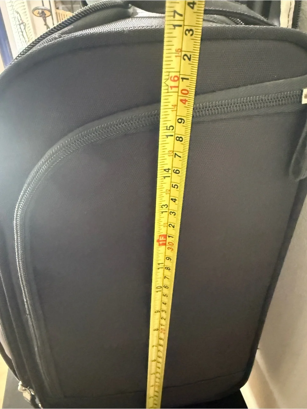 Samsonite Upright Wheeled Carry-On Underseater Small Travel Case 16